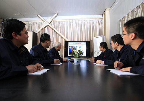 工程(chéng)技術團(tuan)隊會議(yi)-航天泵(beng)閥